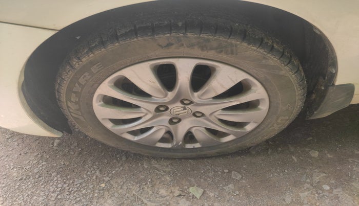 2017 Maruti Baleno ALPHA PETROL 1.2, Petrol, Manual, 96,455 km, tyre