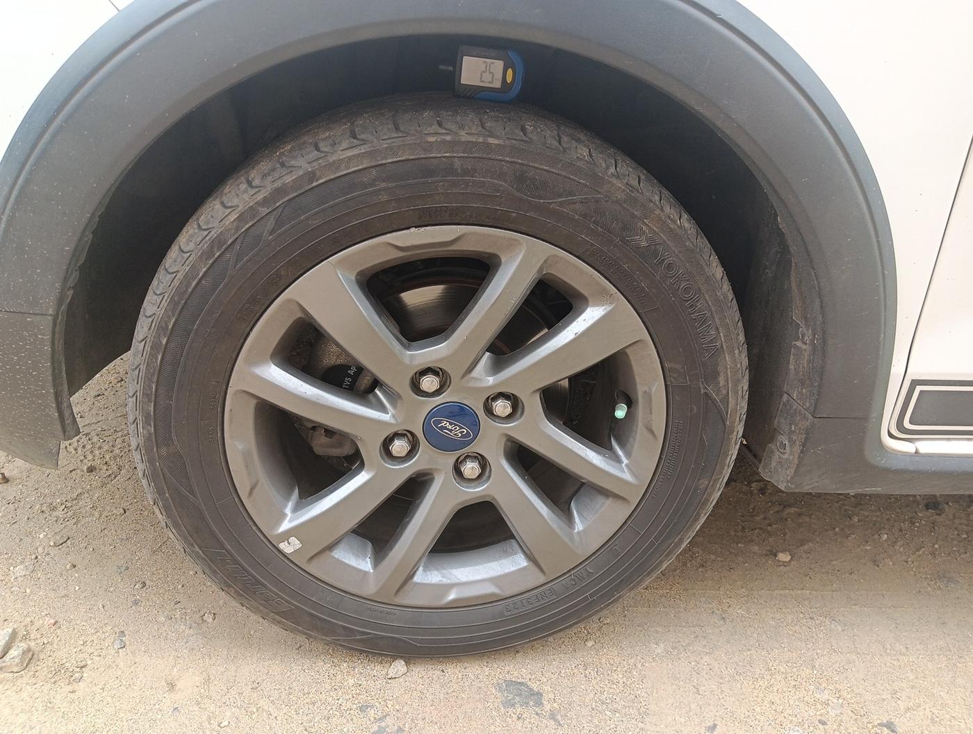 2018 Ford FREESTYLE TITANIUM 1.2 PETROL, Petrol, Manual, 73,199 km, tyre