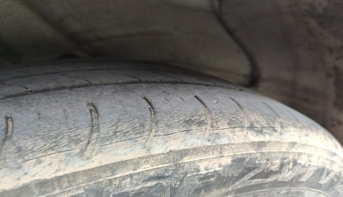 2019 Hyundai Verna 1.6 CRDI SX, Diesel, Manual, 90,546 km, tyre