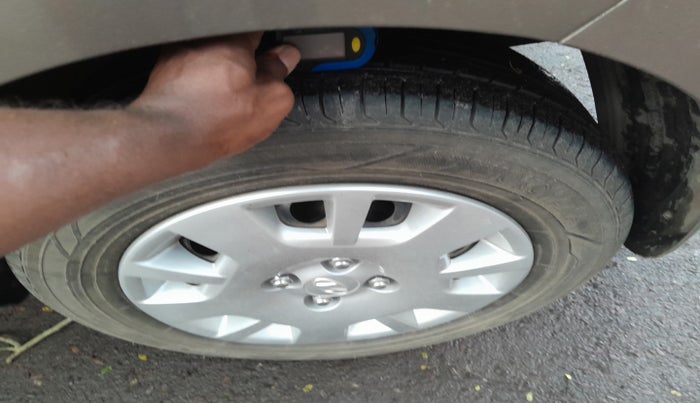 2012 Hyundai i20 MAGNA (O) 1.2, Petrol, Manual, 87,927 km, tyre