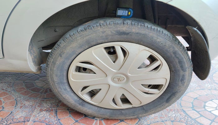 2012 Tata Indica Vista VX QUADRAJET, Diesel, Manual, 43,200 km, tyre