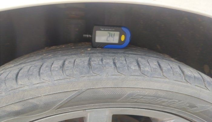 2020 Volkswagen Polo HIGHLINE PLUS 1.0, Petrol, Manual, 72,190 km, tyre