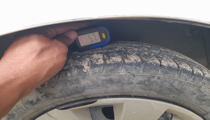 2015 Maruti Alto K10 VXI, Petrol, Manual, 74,673 km, tyre