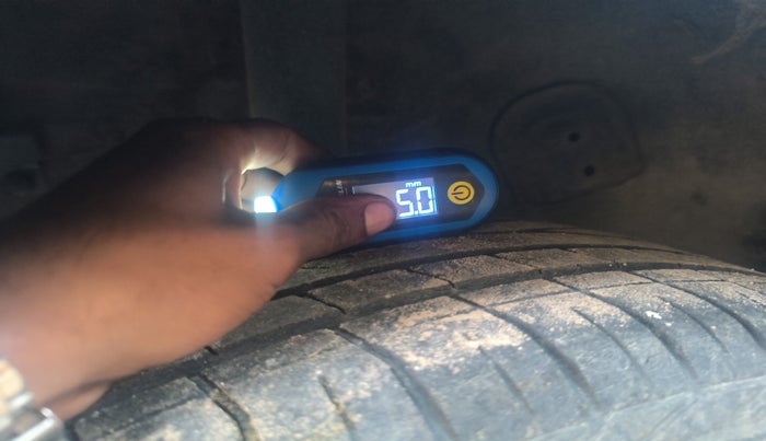 2018 Tata NEXON XMA DIESEL, Diesel, Automatic, 1,04,634 km, tyre