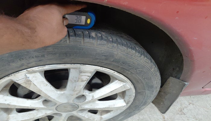 2011 Tata Indica EV2 LX, Diesel, Manual, 82,746 km, tyre