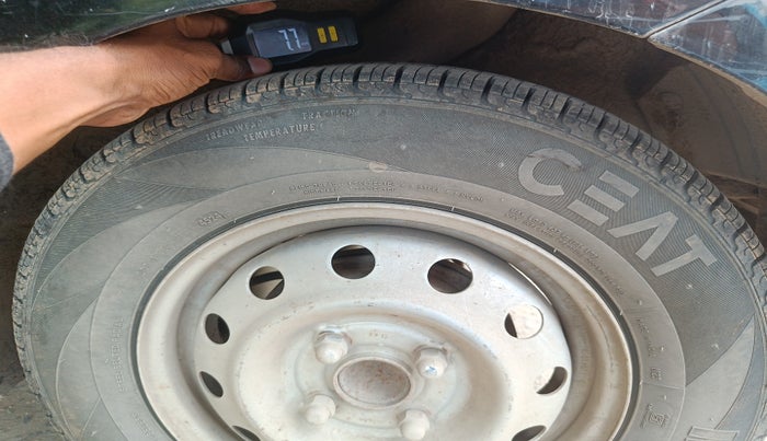 2011 Hyundai i10 ERA 1.1, Petrol, Manual, 68,532 km, tyre