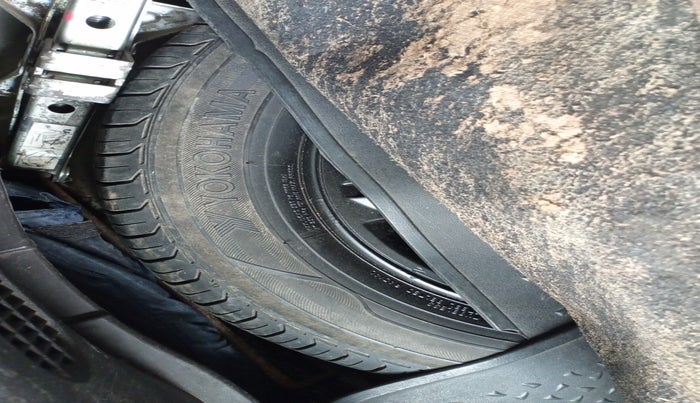 2011 Hyundai i20 ASTA 1.2, Petrol, Manual, 64,588 km, tyre