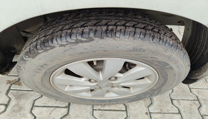 2013 Hyundai i20 SPORTZ 1.4 CRDI, Diesel, Manual, 1,18,556 km, tyre