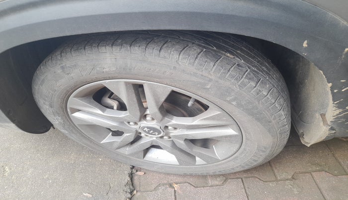 2019 KIA SELTOS HTX PLUS 1.5 DIESEL, Diesel, Manual, 1,18,993 km, tyre