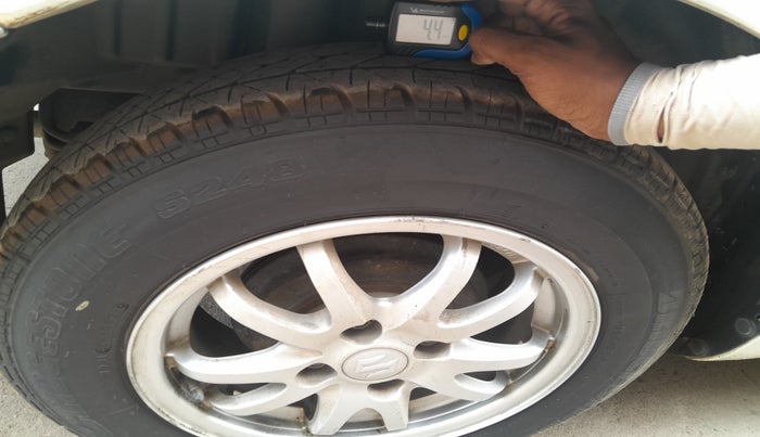 2014 Maruti Swift Dzire VDI, Diesel, Manual, 91,716 km, tyre