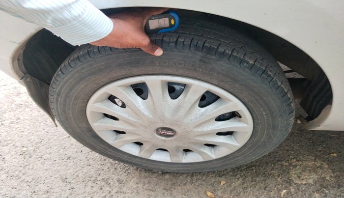 2011 Tata Indica Vista VX QUADRAJET, Diesel, Manual, 2,86,170 km, tyre