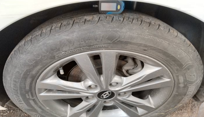 2019 Hyundai New Elantra 2.0 S PETROL, Petrol, Manual, 82,706 km, tyre