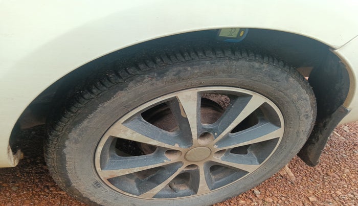 2012 Tata Manza ELAN SAFIRE, Petrol, Manual, 34,549 km, tyre