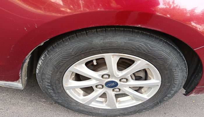2019 Ford New Figo TITANIUM 1.2 PETROL MT, Petrol, Manual, 82,420 km, tyre