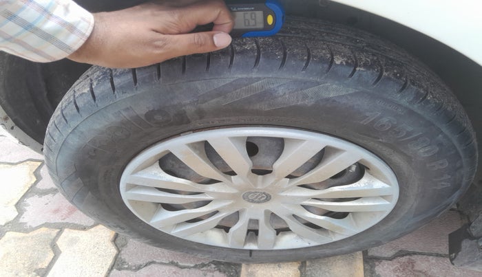 2014 Maruti Swift VDI, Diesel, Manual, 1,04,570 km, tyre