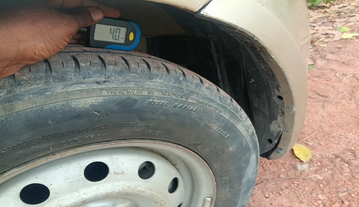 2010 Maruti Swift Dzire LDI, Diesel, Manual, 54,398 km, tyre