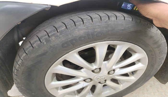 2014 Toyota Etios GD, Diesel, Manual, 2,16,694 km, tyre
