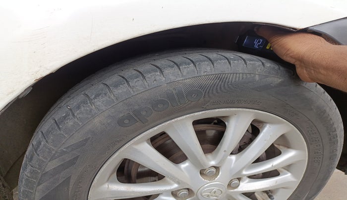 2014 Toyota Etios GD, Diesel, Manual, 2,16,694 km, tyre