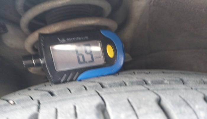 2013 Hyundai i10 MAGNA 1.1, Petrol, Manual, 78,670 km, tyre