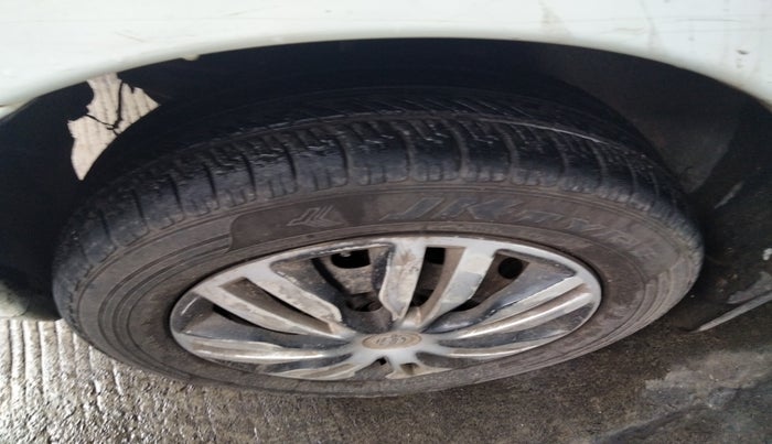 2017 Tata Indigo ECS LX CR4, Diesel, Manual, 91,723 km, tyre