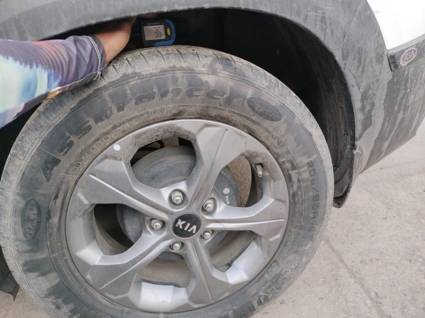2019 KIA SELTOS HTK PLUS 1.5, Petrol, Manual, 23,554 km, tyre