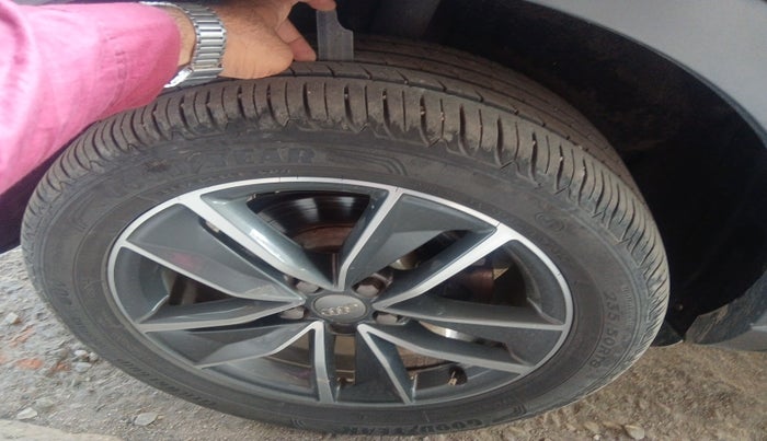 2018 Audi Q3 35 TDI Quattro, Diesel, Automatic, 76,725 km, tyre