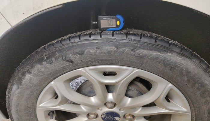 2015 Ford Ecosport TITANIUM 1.5L PETROL AT, Petrol, Automatic, 54,723 km, tyre