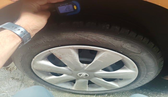 2010 Nissan Micra XV PETROL, Petrol, Manual, 55,450 km, tyre