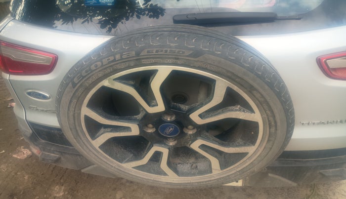 2019 Ford Ecosport TITANIUM 1.5L SIGNATURE EDITION (SUNROOF) PETROL, Petrol, Manual, 74,543 km, tyre