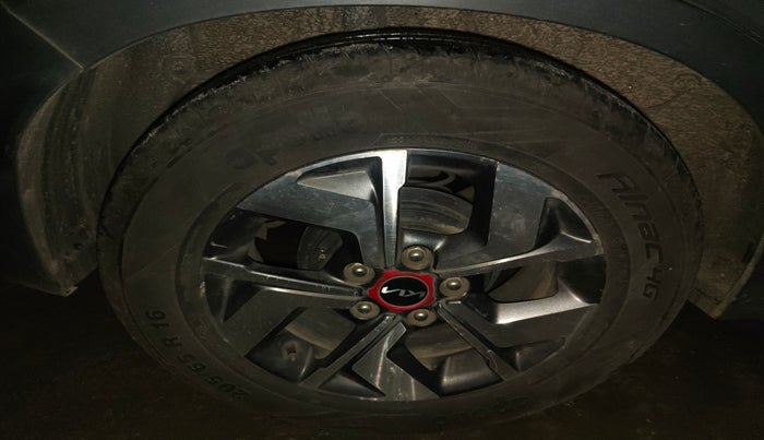 2022 KIA SONET GTX PLUS 1.5 AT, Diesel, Automatic, 92,501 km, tyre