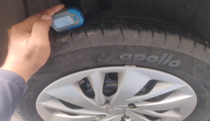 2023 Maruti Baleno DELTA 1.2 AGS, Petrol, Automatic, 6,581 km, tyre