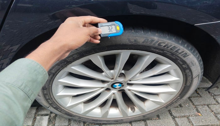 2019 BMW 5 Series 520D LUXURY LINE, Diesel, Automatic, 24,406 km, tyre