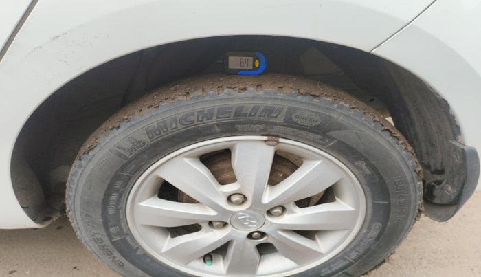 2012 Hyundai i20 SPORTZ 1.2, Petrol, Manual, 33,481 km, tyre