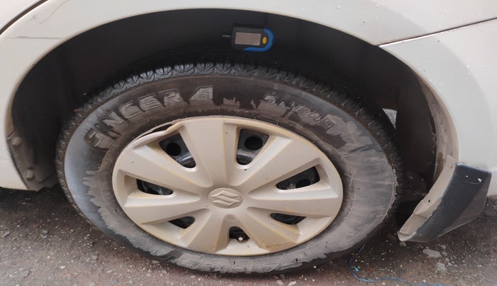 2010 Maruti Swift Dzire VXI, Petrol, Manual, 77,729 km, tyre