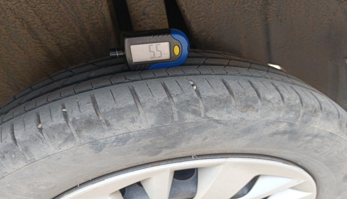 2022 Maruti Baleno DELTA 1.2 AGS, Petrol, Automatic, 32,642 km, tyre