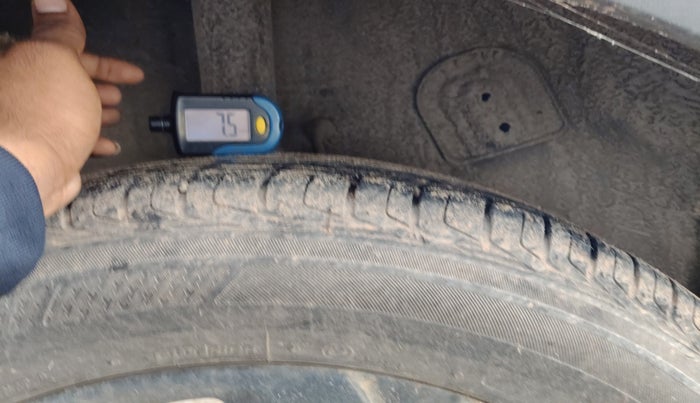 2021 Tata NEXON XZ PLUS (O) PETROL DARK EDITION, Petrol, Manual, 26,113 km, tyre