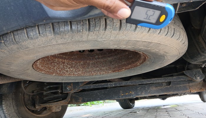 2021 Tata Harrier XM 2.0L KRYOTEC, Diesel, Manual, 68,134 km, tyre