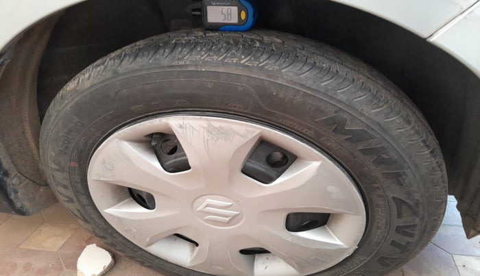 2023 Maruti New Wagon-R VXI CNG 1.0, Petrol, Manual, 32,800 km, tyre