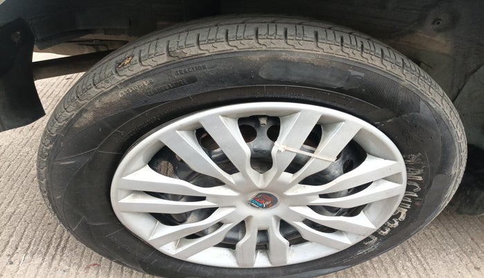 2023 Honda Amaze 1.2L I-VTEC S, Petrol, Manual, 62,733 km, tyre