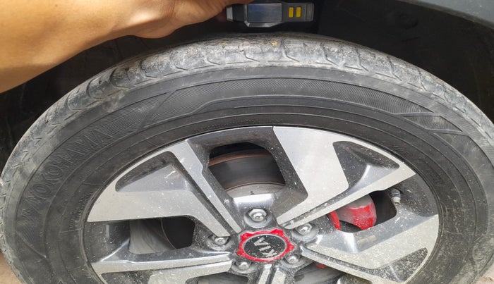 2020 KIA SONET GTX PLUS 1.5 AT, Diesel, Automatic, 87,960 km, tyre