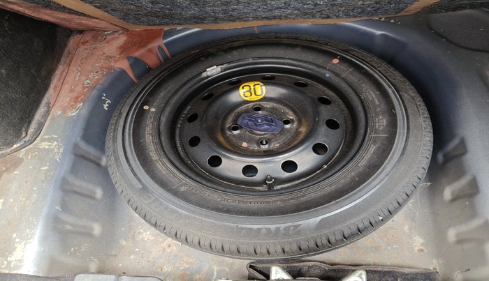 2020 Maruti Dzire ZXI Plus, Petrol, Manual, 61,180 km, tyre