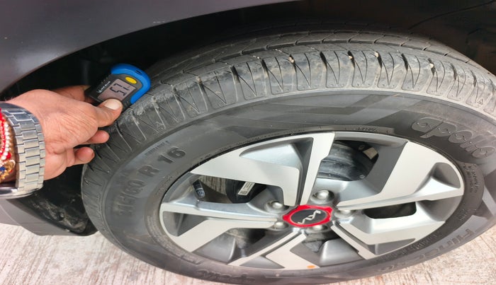 2022 KIA SONET GTX PLUS 1.0 IMT, Petrol, Manual, 15,021 km, tyre