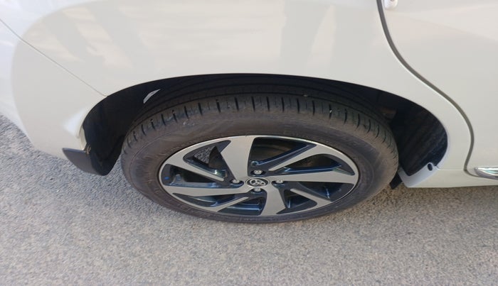 2023 Toyota Glanza V AMT, Petrol, Automatic, 12,034 km, tyre