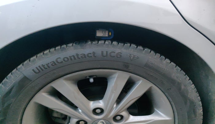 2016 Hyundai New Elantra 2.0 SX(O) AT PETROL, Petrol, Automatic, 70,626 km, tyre