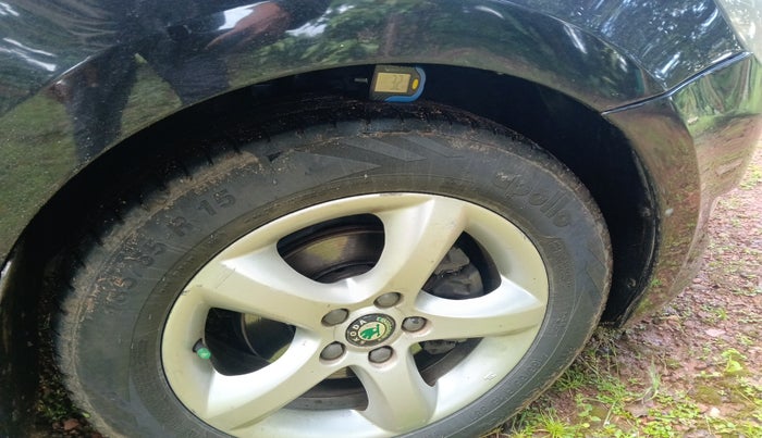 2012 Skoda Rapid ELEGANCE 1.6 TDI CR MT, Diesel, Manual, 1,22,008 km, tyre