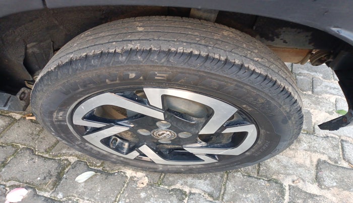 2021 Nissan MAGNITE XV MT, Petrol, Manual, 37,676 km, tyre