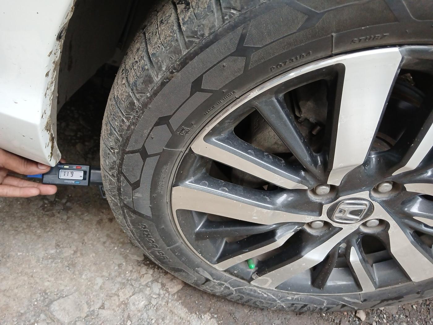 2022 Honda City 1.5L I-DTEC ZX, Diesel, Manual, 40,000 km, tyre
