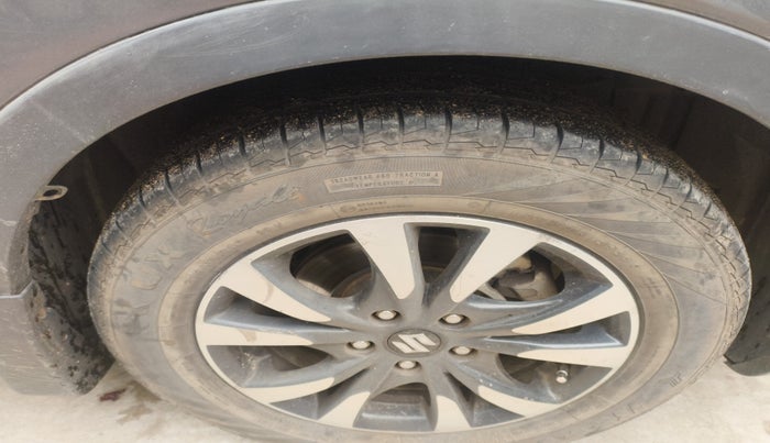 2020 Maruti S Cross ALPHA 1.3, Diesel, Manual, 95,142 km, tyre