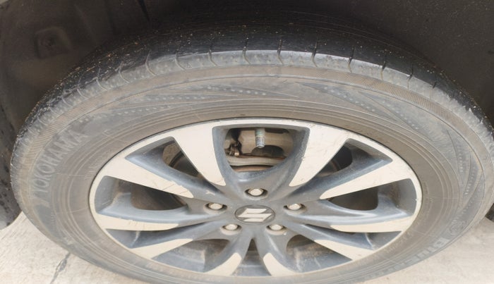 2020 Maruti S Cross ALPHA 1.3, Diesel, Manual, 95,142 km, tyre