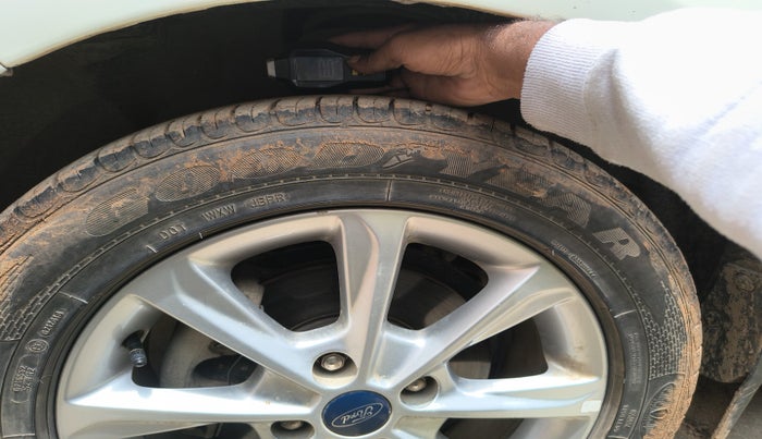 2021 Ford Ecosport TITANIUM 1.5 SPORTS(SUNROOF) PETROL, Petrol, Manual, 43,166 km, tyre